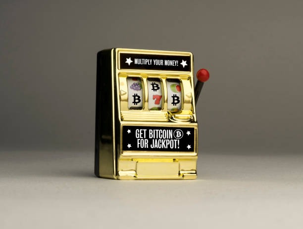 bulan33 platform interface showing slot games, live-dealer tables, and sportsbook markets